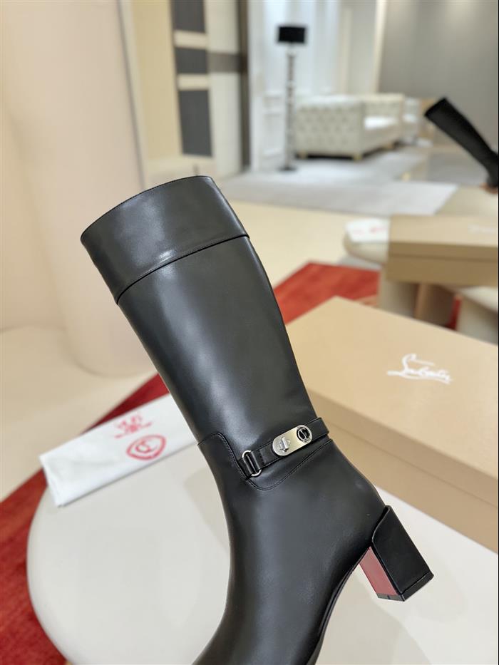 20251128175131363 610